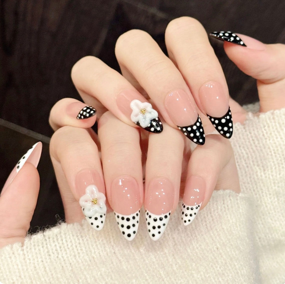 POLKA DOT