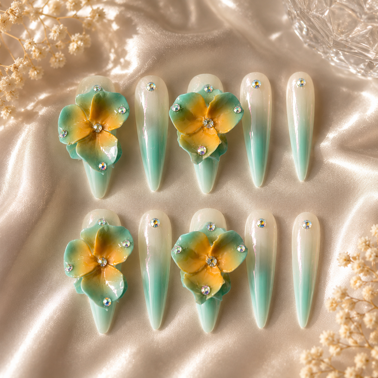 VINTAGE MINT AMBER